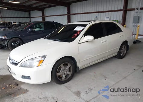 2007 Honda Accord Hybrid z USA, uszkodzony, nr VIN JHMCN36517C003550